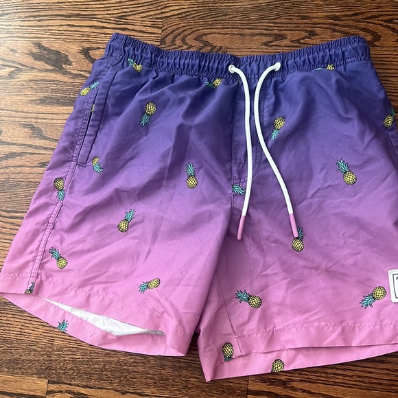 Men’s size small Hollister and American Eagle swim shorts - Picture 6 of 8